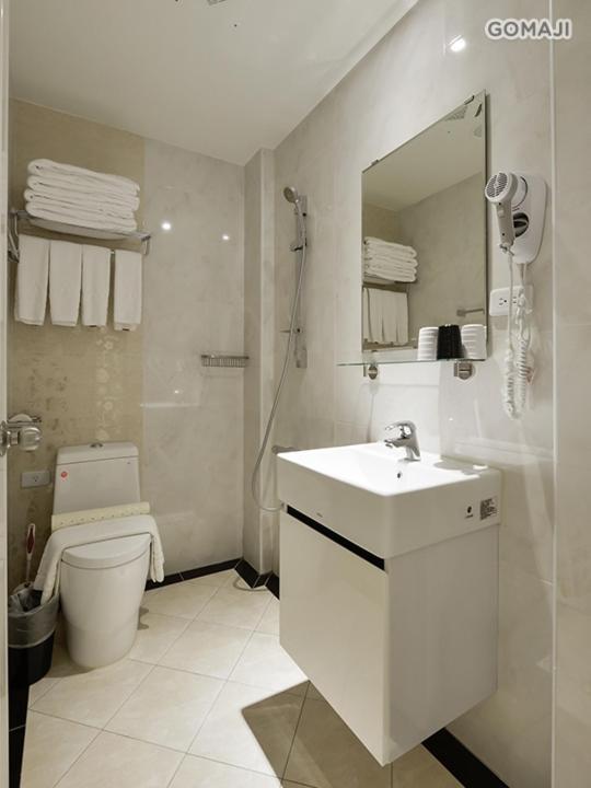 Top Bay B&B Donggang Luaran gambar